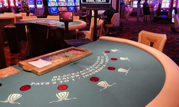 Online Casino Tips and Penny Stock Insights: Smart Strategies for Risk and Reward